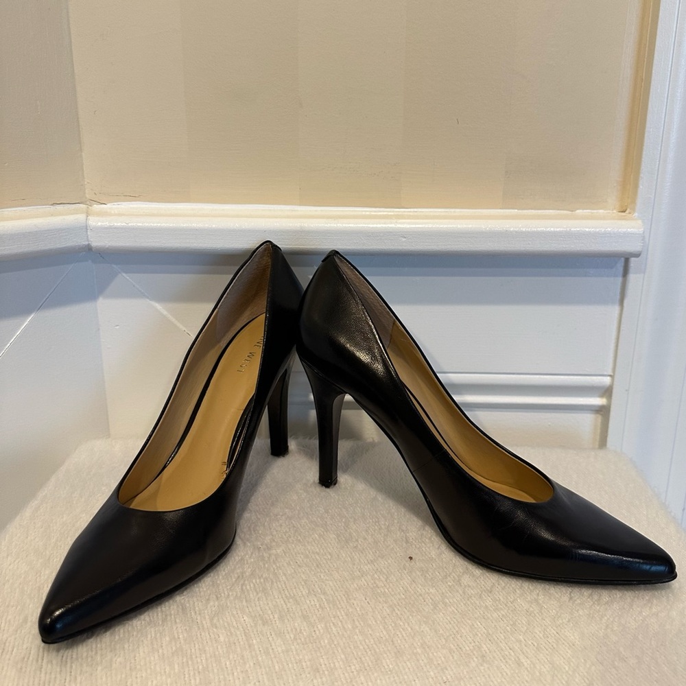 Nine West - high heel pump